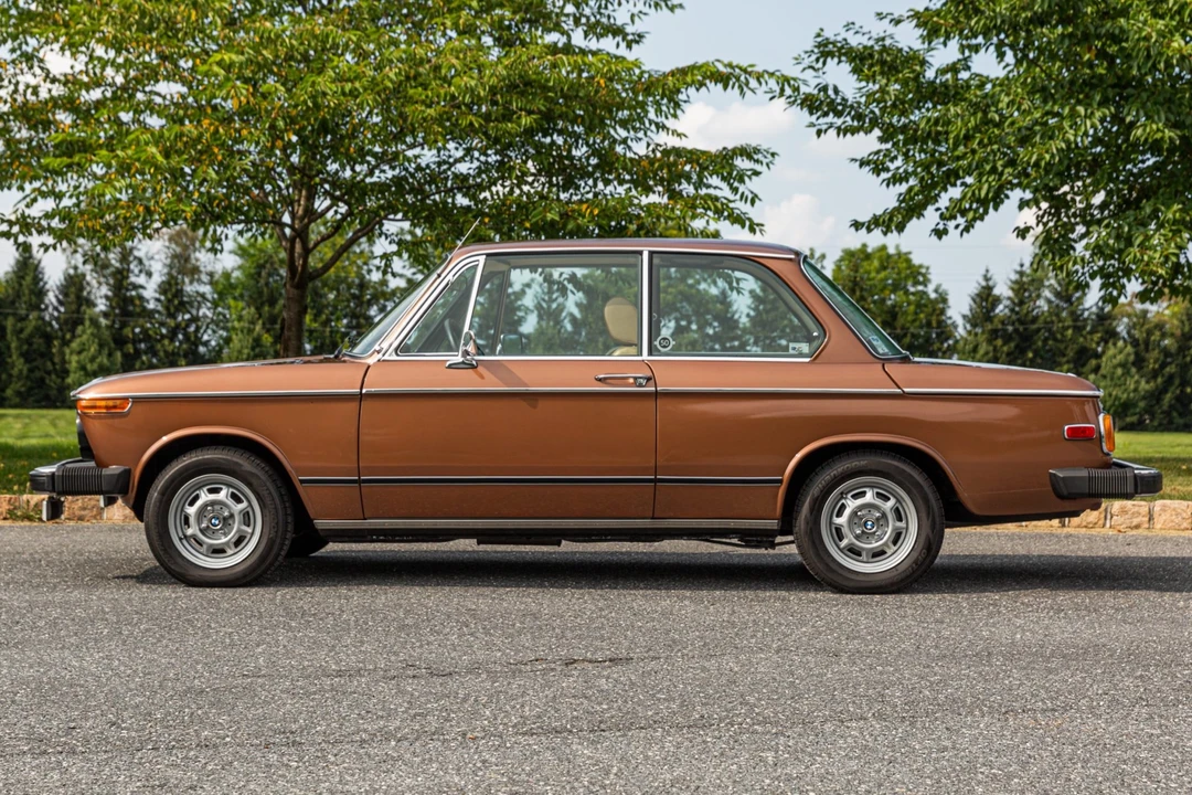 1975 BMW 2002 - Image 10 of 31