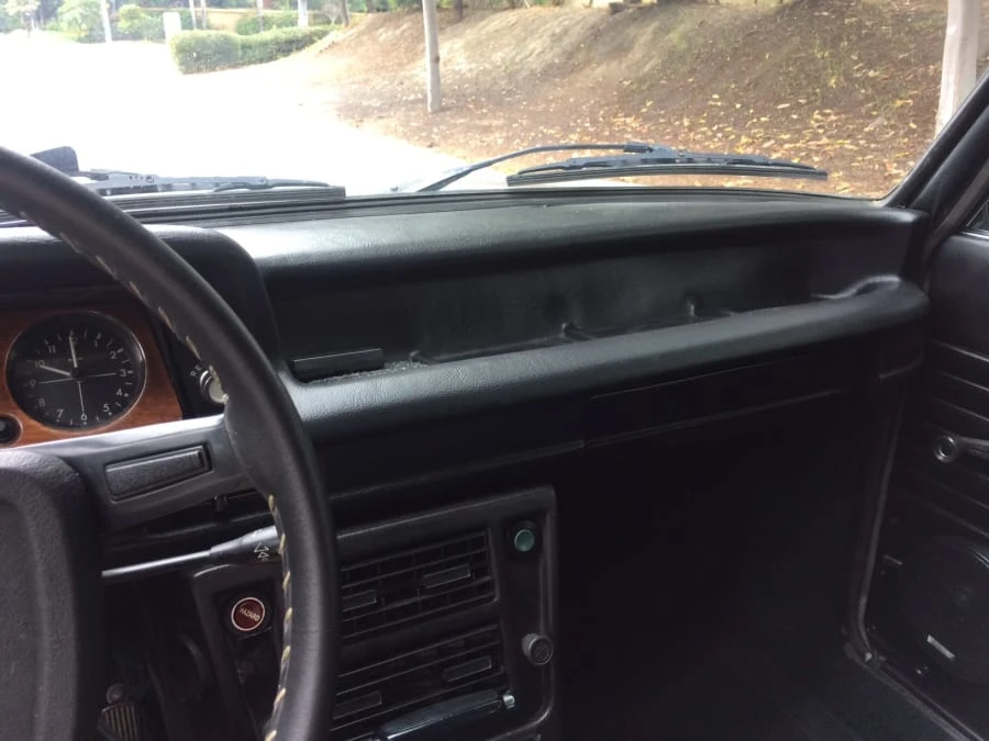 1975 BMW 2002 - Image 5 of 12