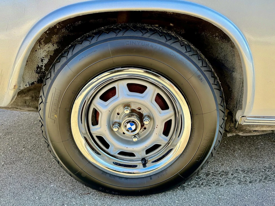 1975 BMW 2002 - Image 13 of 21
