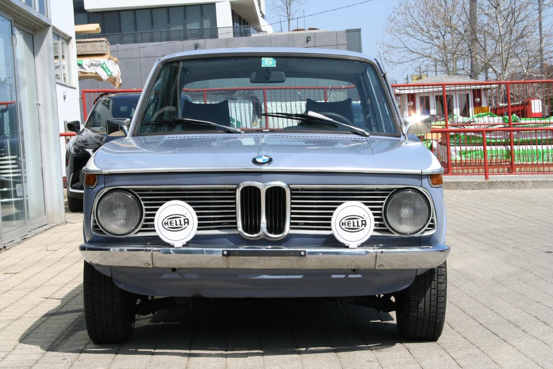 1975 BMW 2002 - Image 2 of 31