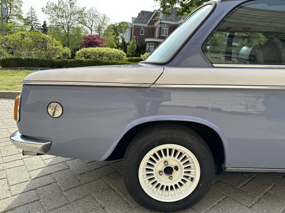 1975 BMW 2002 - Image 23 of 31