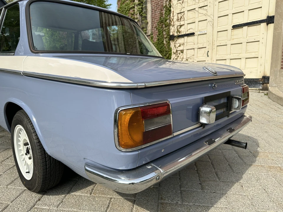 1975 BMW 2002 - Image 21 of 31