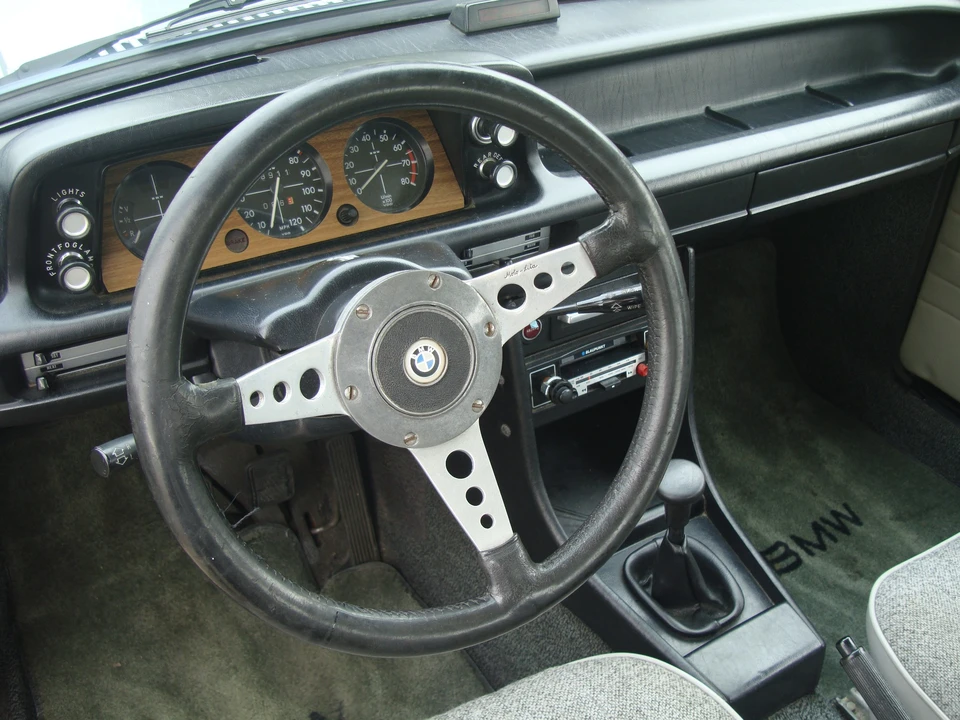 1975 BMW 2002 - Image 27 of 31