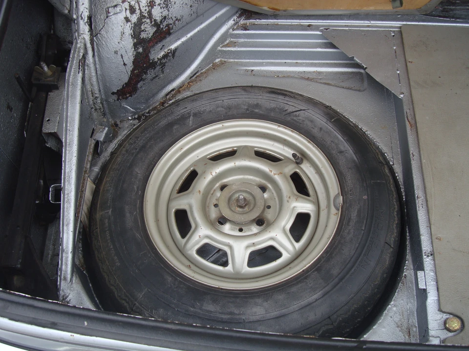 1975 BMW 2002 - Image 21 of 31