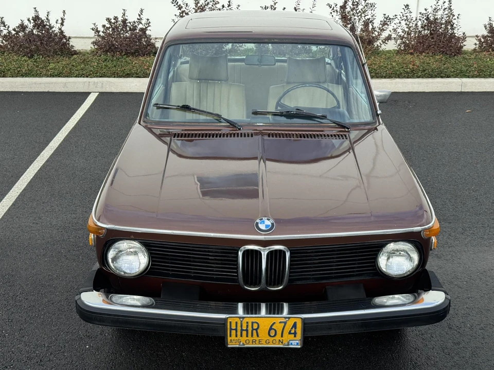 1975 BMW 2002 - Image 8 of 31
