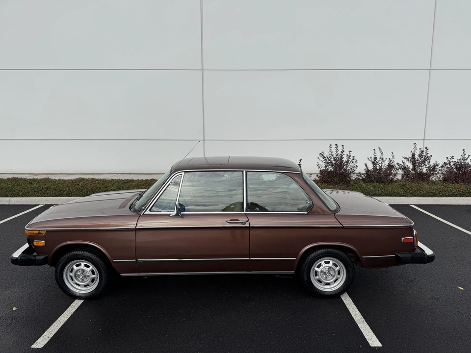 1975 BMW 2002 - Image 27 of 31