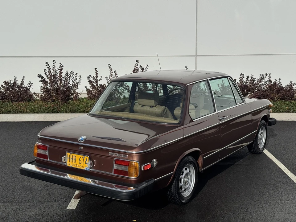 1975 BMW 2002 - Image 17 of 31