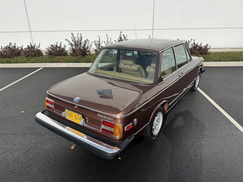 1975 BMW 2002 - Image 16 of 31