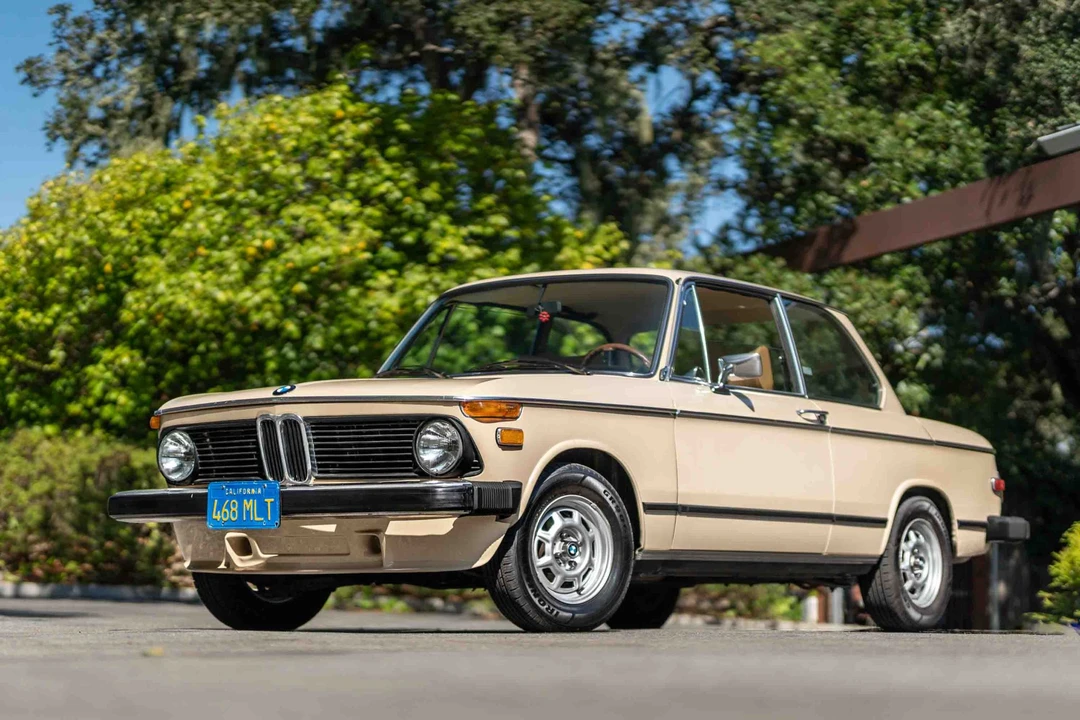 1975 BMW 2002 - Image 12 of 31