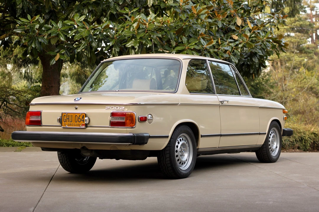 1975 BMW 2002 - Image 12 of 31