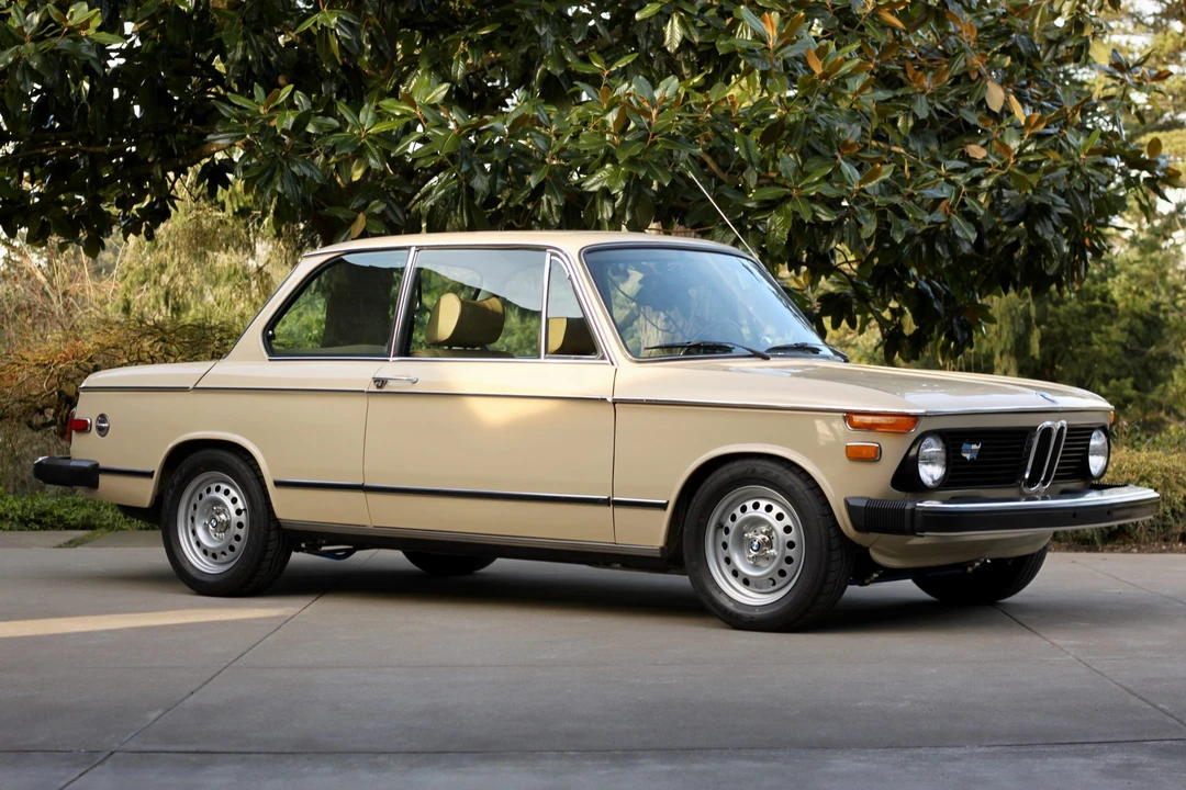 1975 BMW 2002 - Image 16 of 31