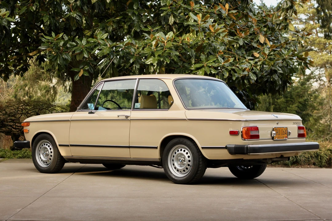 1975 BMW 2002 - Image 8 of 31