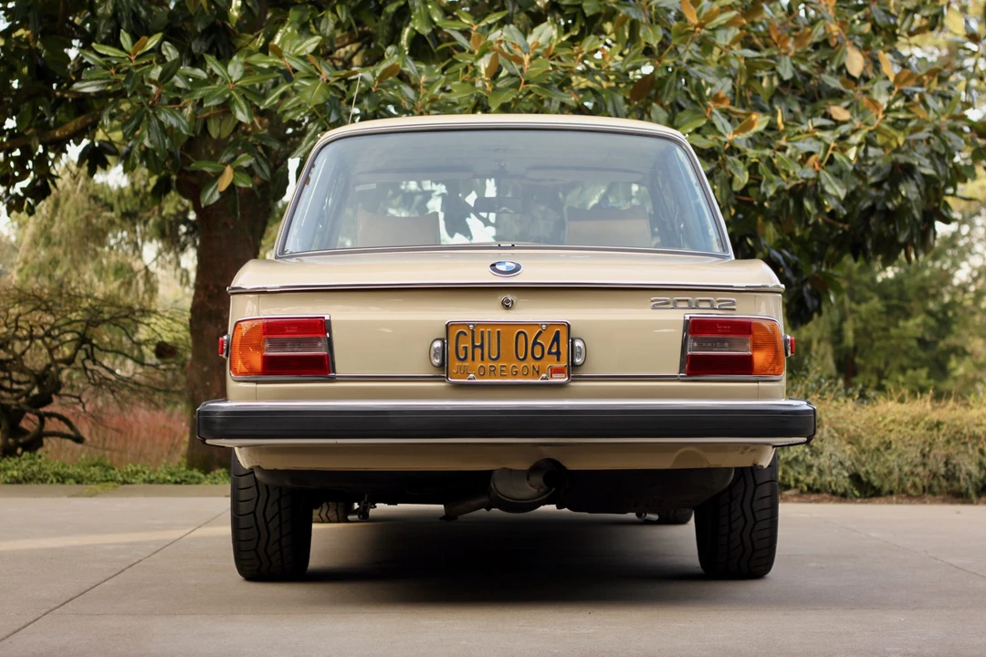 1975 BMW 2002 - Image 10 of 31