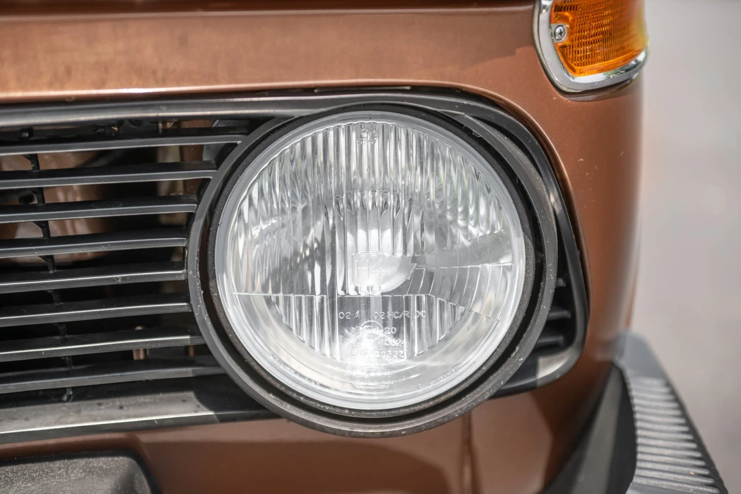 1975 BMW 2002 - Image 12 of 31