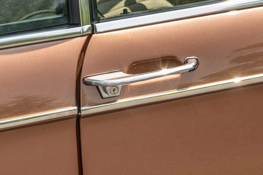 1975 BMW 2002 - Image 23 of 31