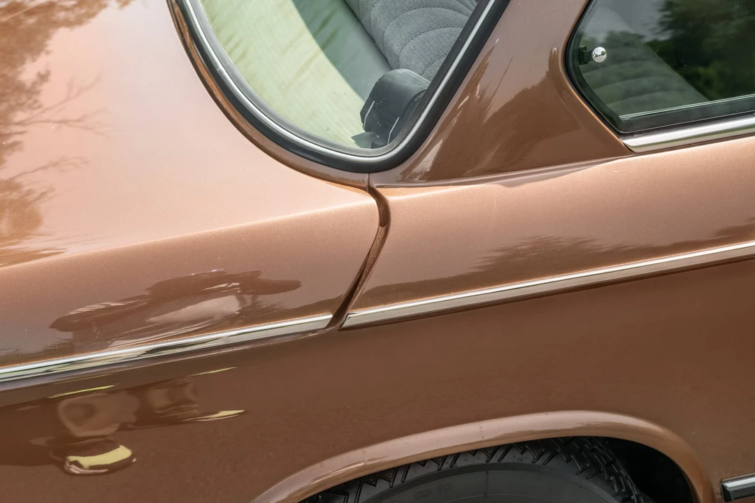 1975 BMW 2002 - Image 21 of 31