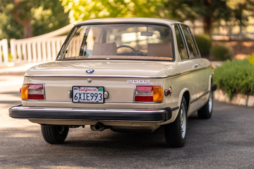 1975 BMW 2002 - Image 9 of 31