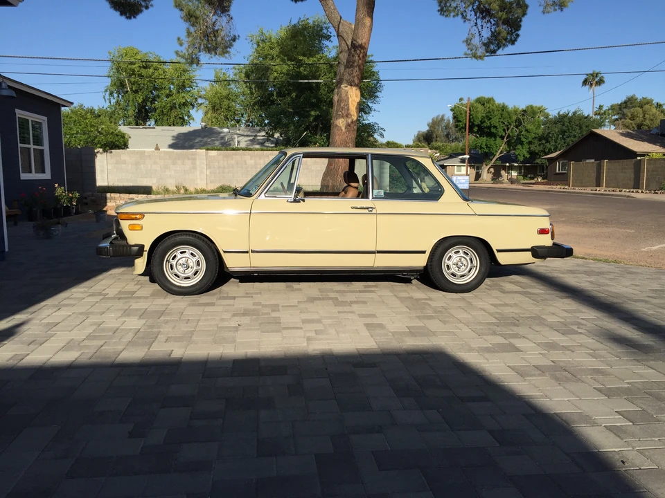 1975 BMW 2002 - Image 10 of 31