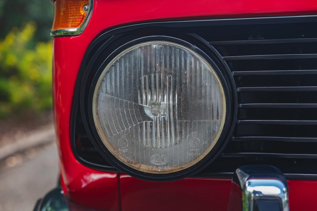 1975 BMW 2002 - Image 16 of 31