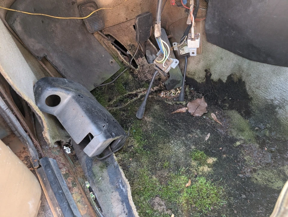 1975 BMW 2002 - Image 18 of 21