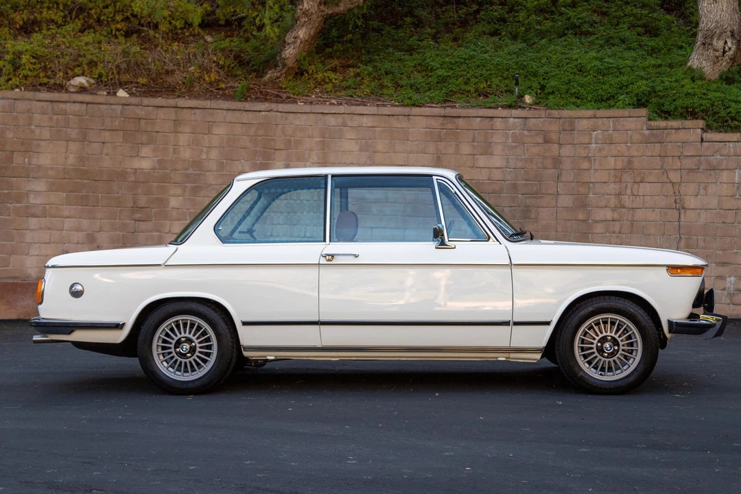 1975 BMW 2002 - Image 12 of 31