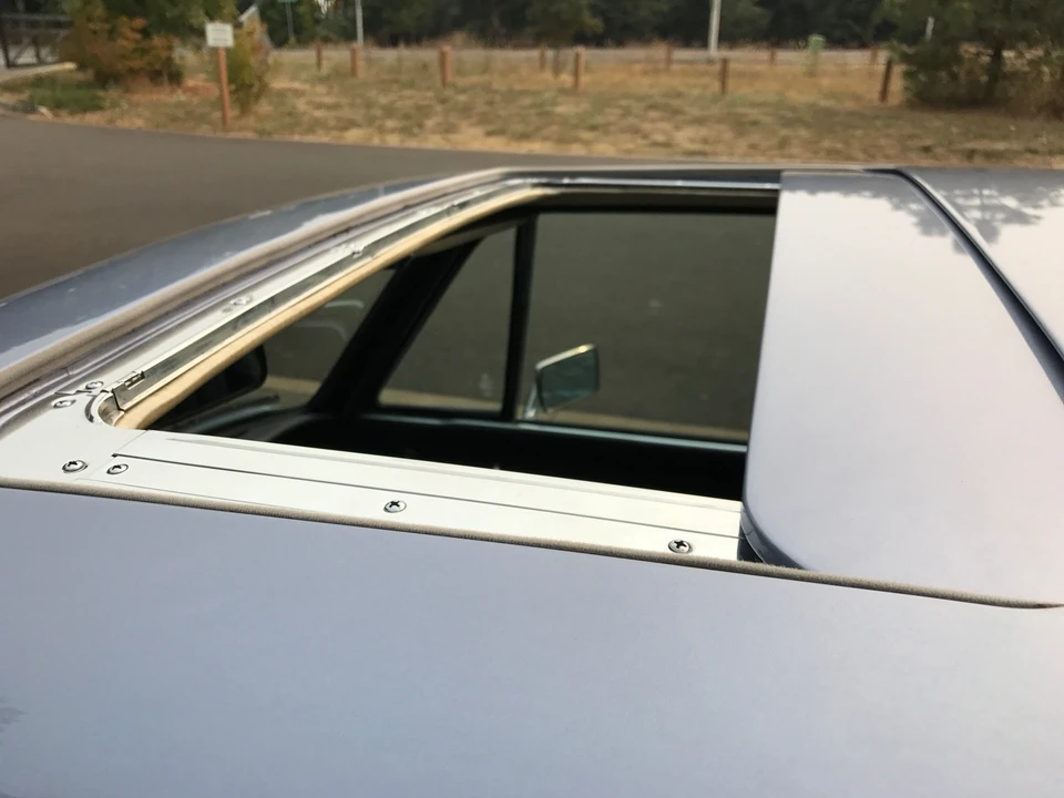 1975 BMW 2002 - Image 26 of 31