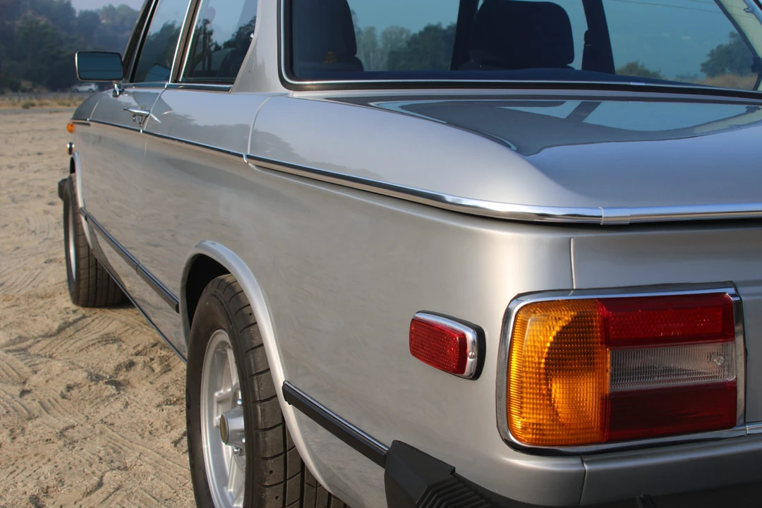 1975 BMW 2002 - Image 21 of 31