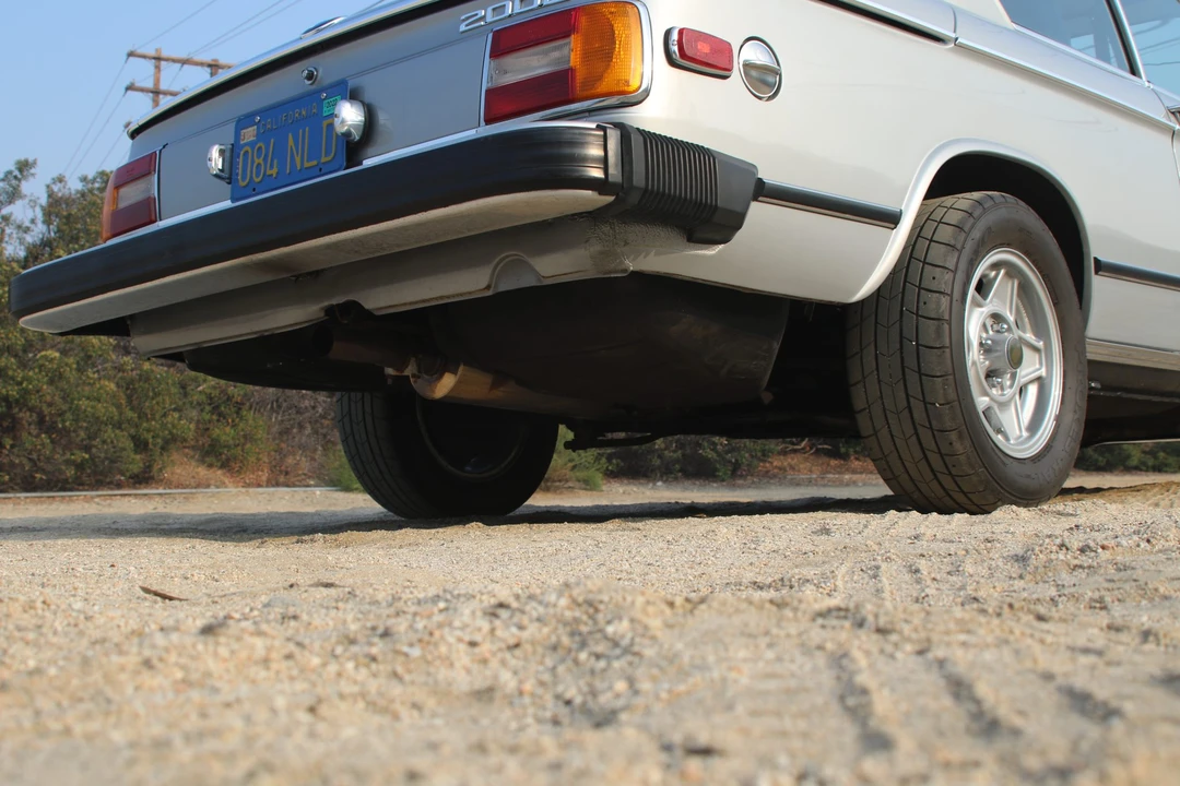 1975 BMW 2002 - Image 23 of 31