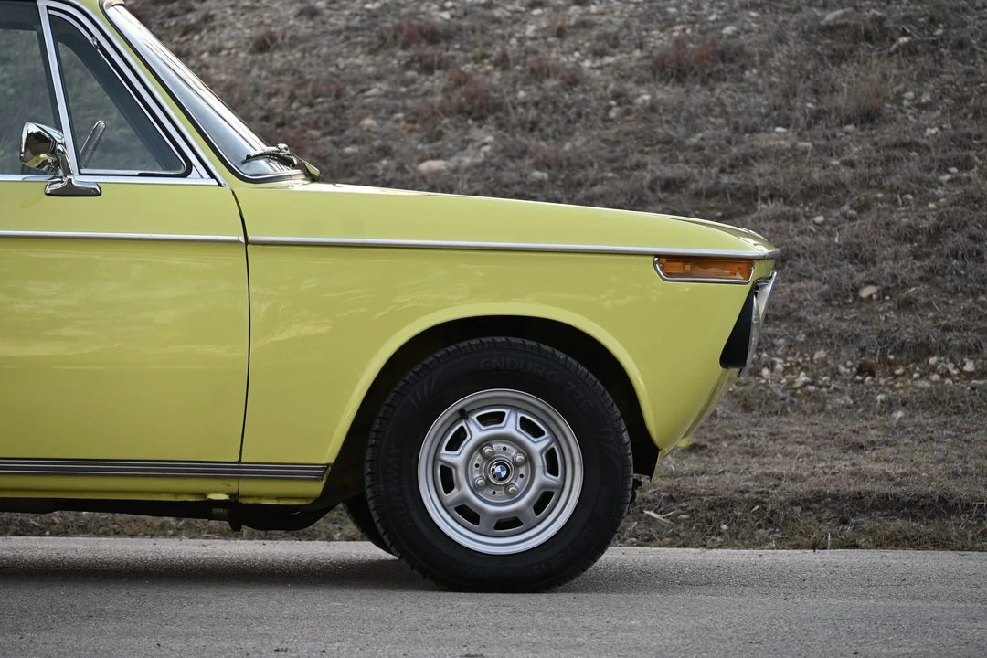1975 BMW 2002 - Image 25 of 31