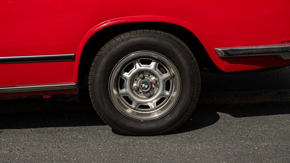 1975 BMW 2002 - Image 9 of 30