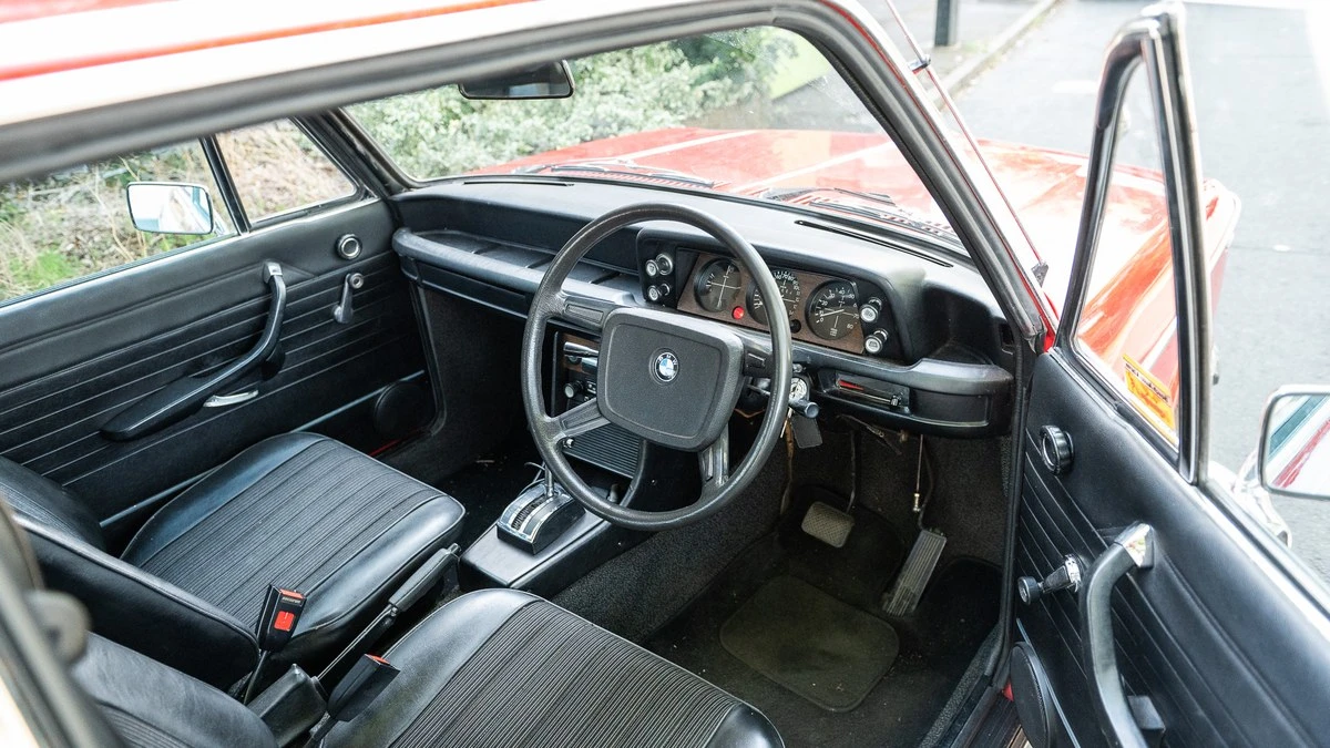 1975 BMW 2002 - Image 15 of 30