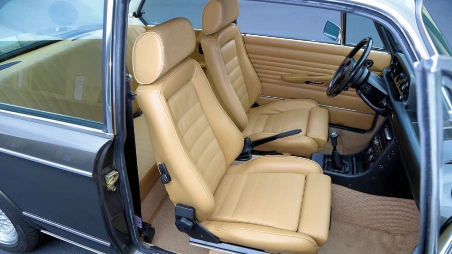 1975 BMW 2002 - Image 6 of 12