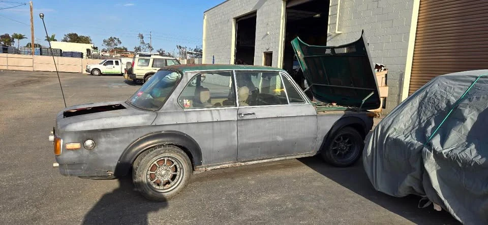 1975 BMW 2002 - Image 10 of 12