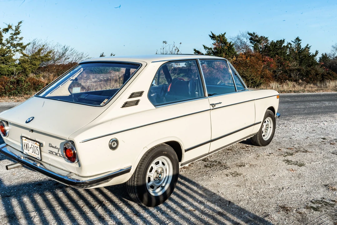 1975 BMW 2002 - Image 15 of 31
