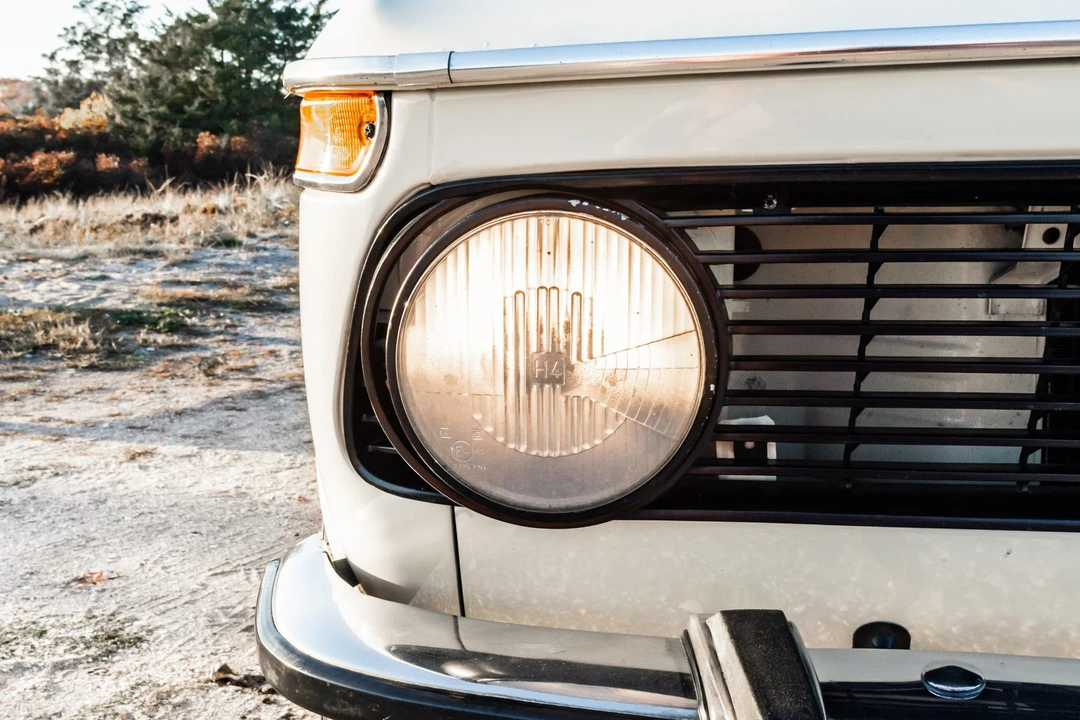 1975 BMW 2002 - Image 23 of 31