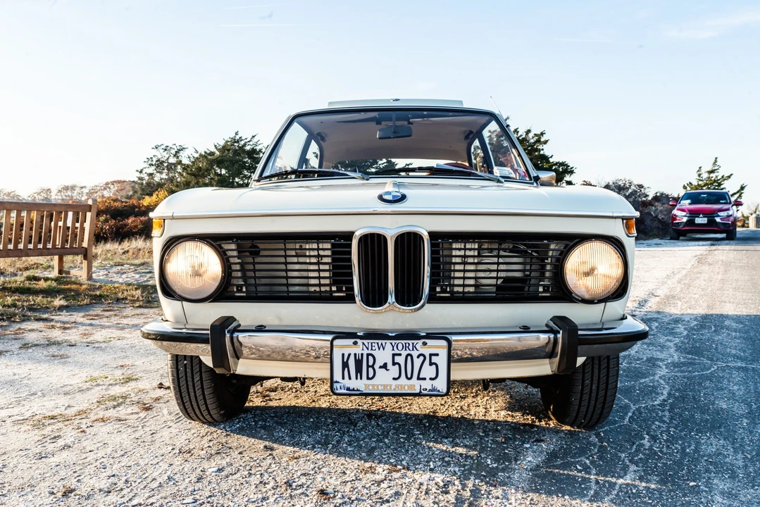 1975 BMW 2002 - Image 11 of 31