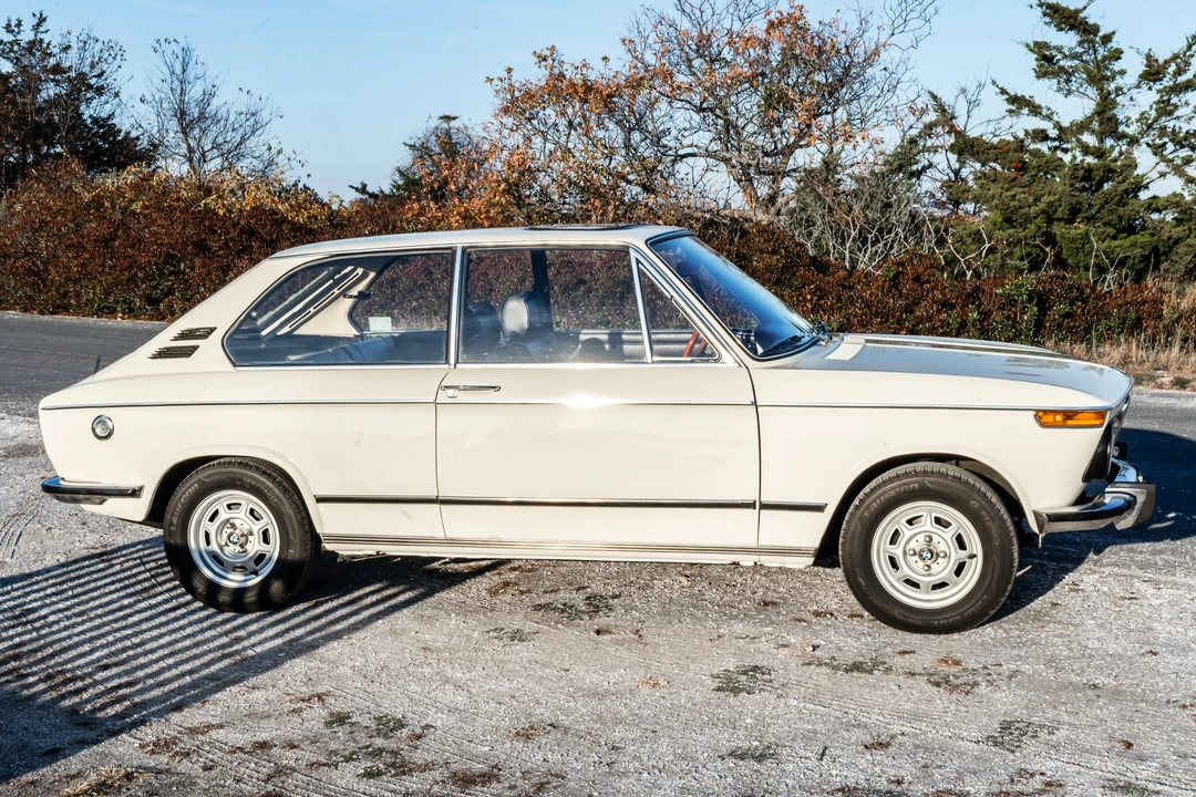 1975 BMW 2002 - Image 8 of 31