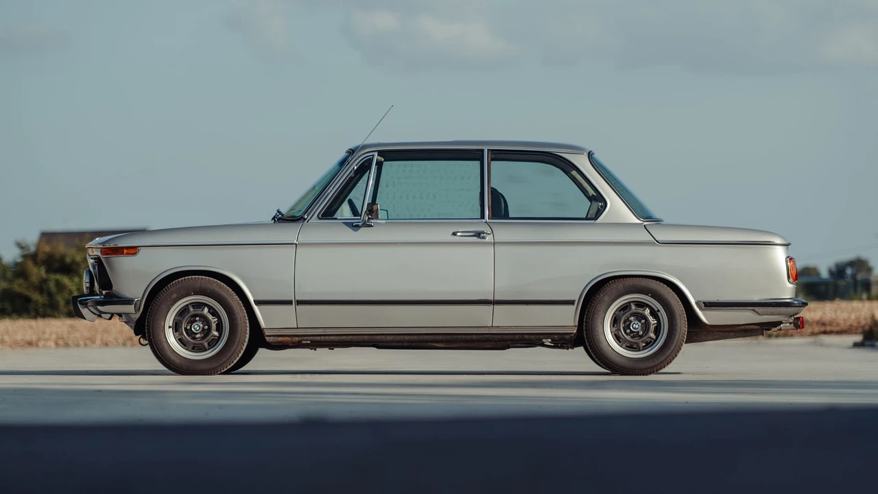 1975 BMW 2002tii - Image 2 of 31