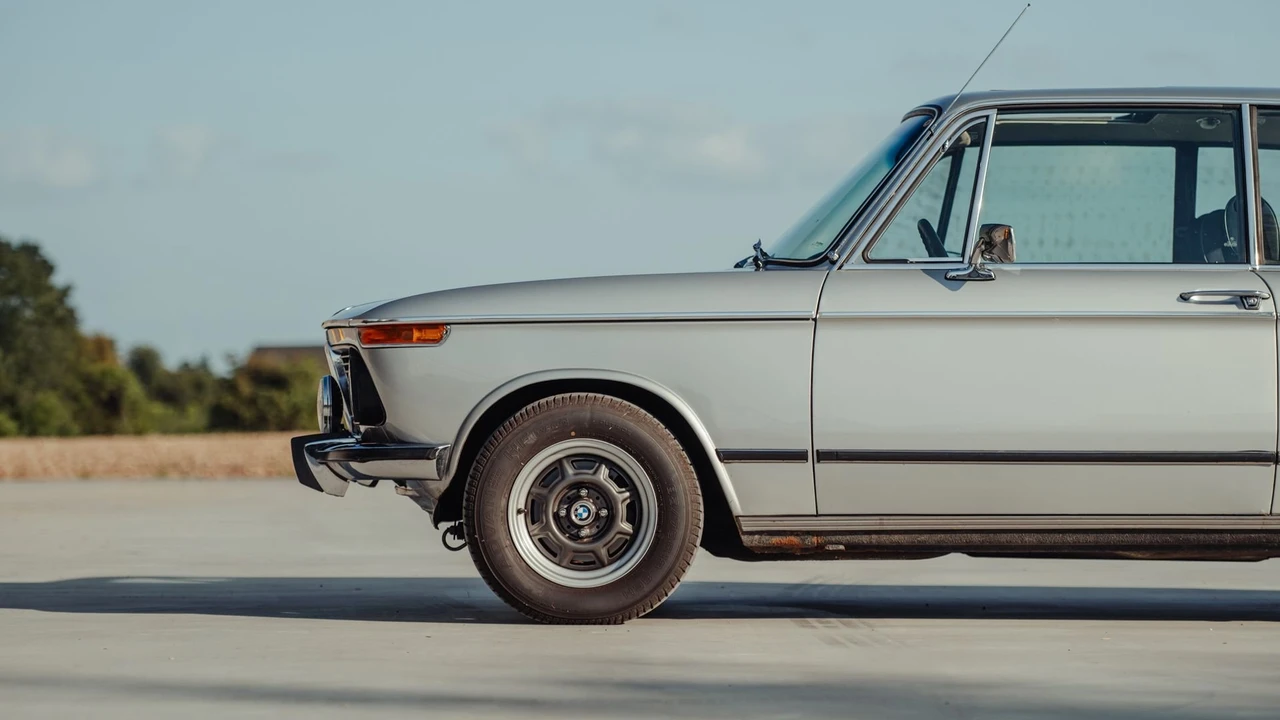 1975 BMW 2002tii - Image 27 of 31