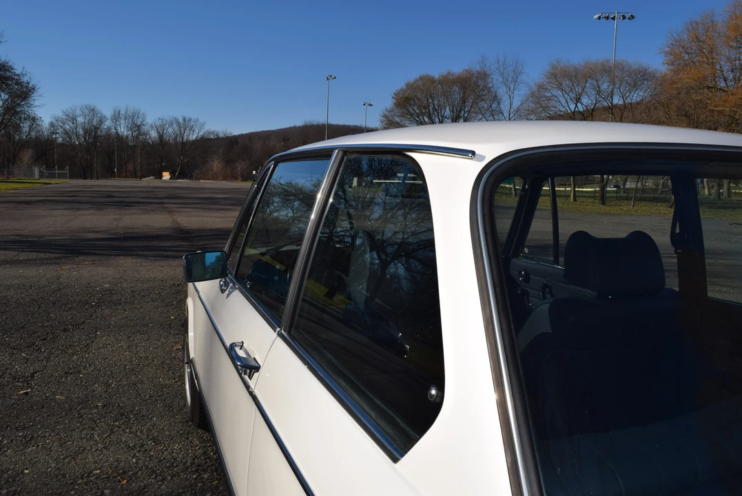 1975 BMW 2002tii - Image 23 of 31