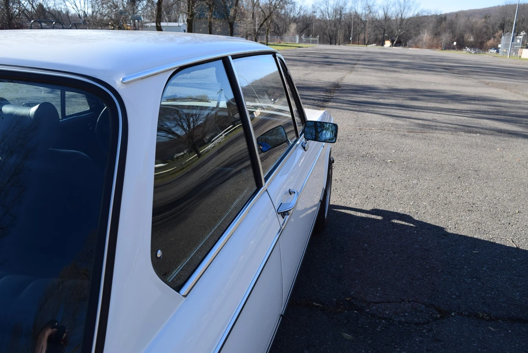 1975 BMW 2002tii - Image 16 of 31