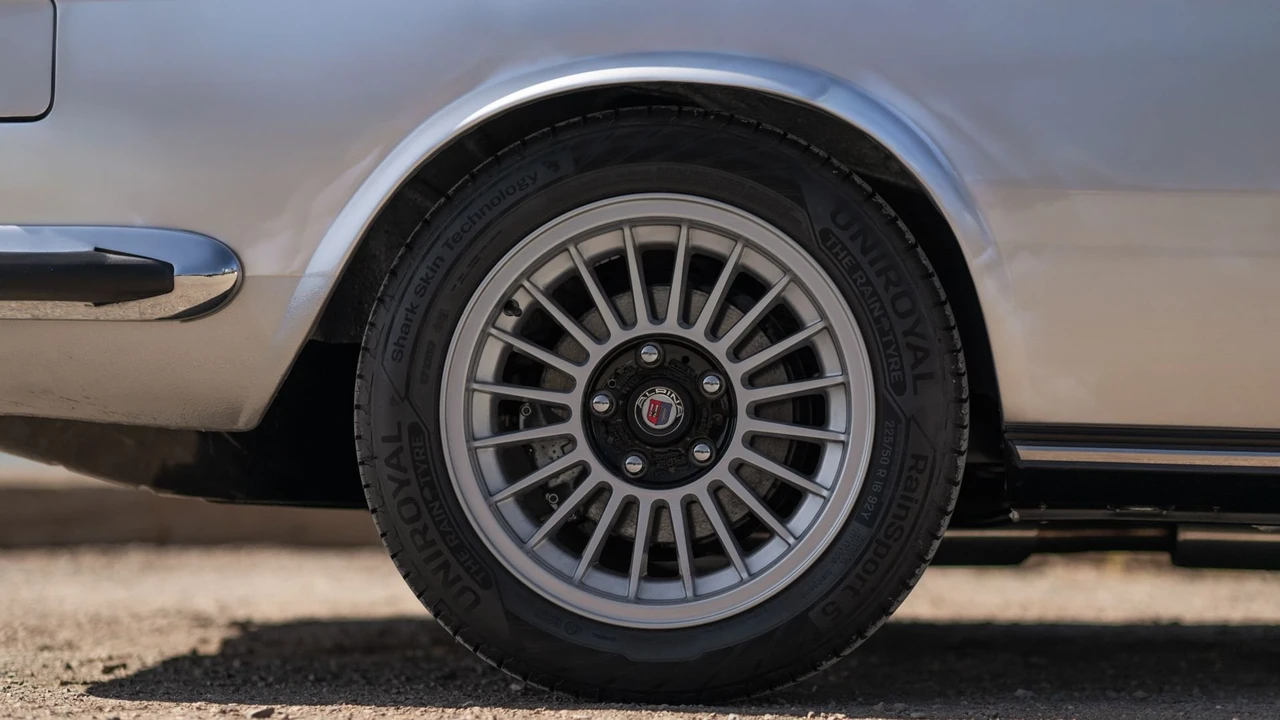 1975 BMW 3.0 CS & CSi - Image 11 of 31