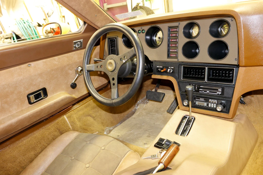 1975 Bricklin SV-1 - Image 3 of 10