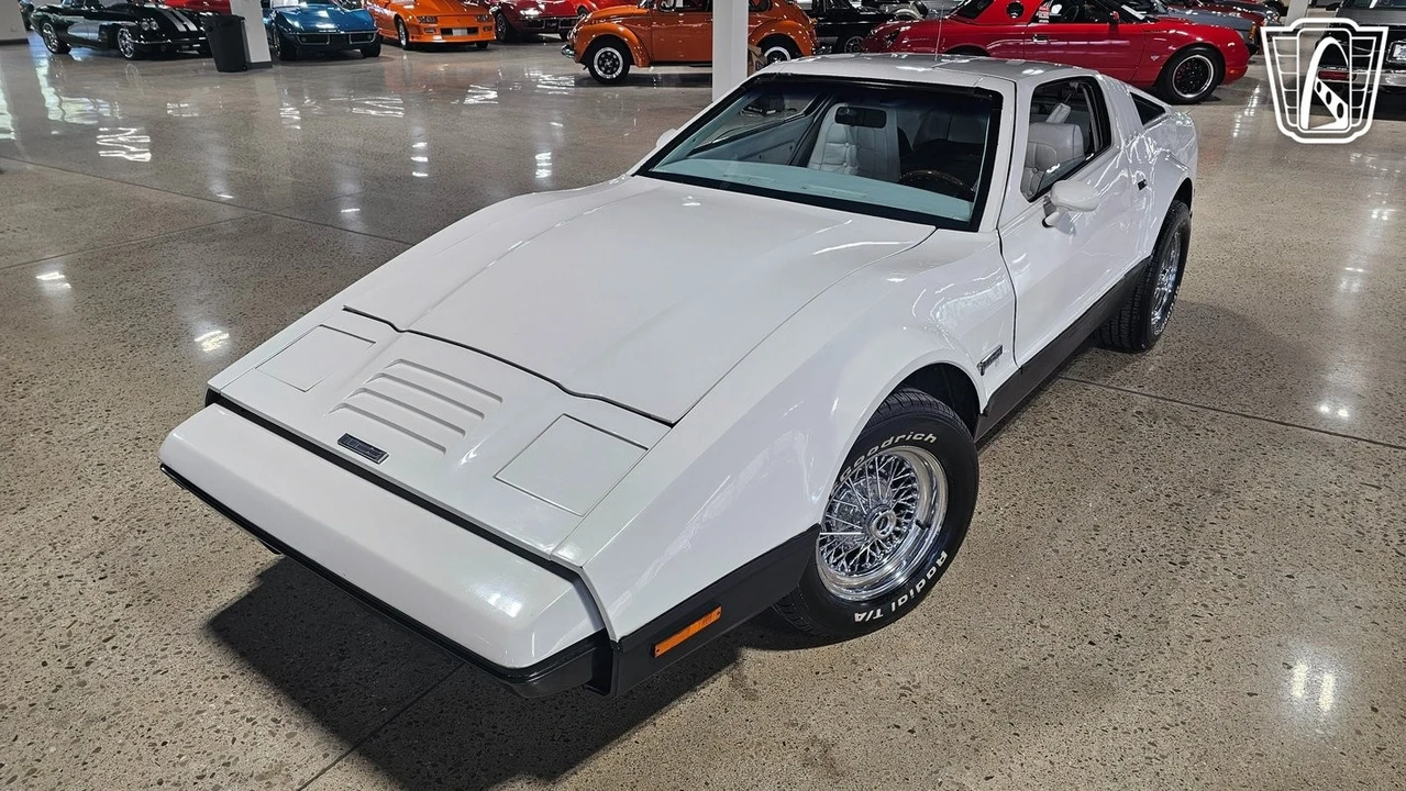 1975 Bricklin SV-1 - Image 3 of 12