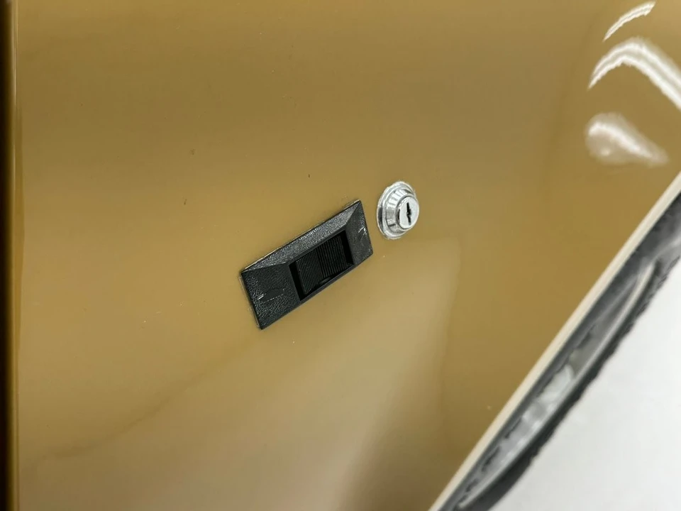 1975 Bricklin SV-1 - Image 16 of 21