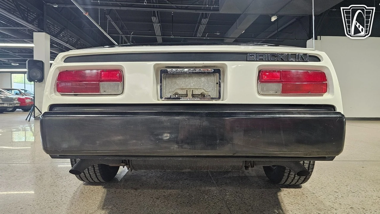 1975 Bricklin SV-1 - Image 11 of 12