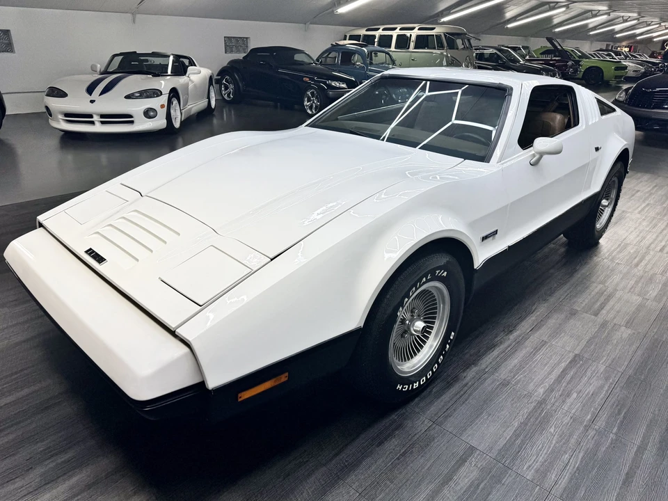 1975 Bricklin SV-1 - Image 2 of 31