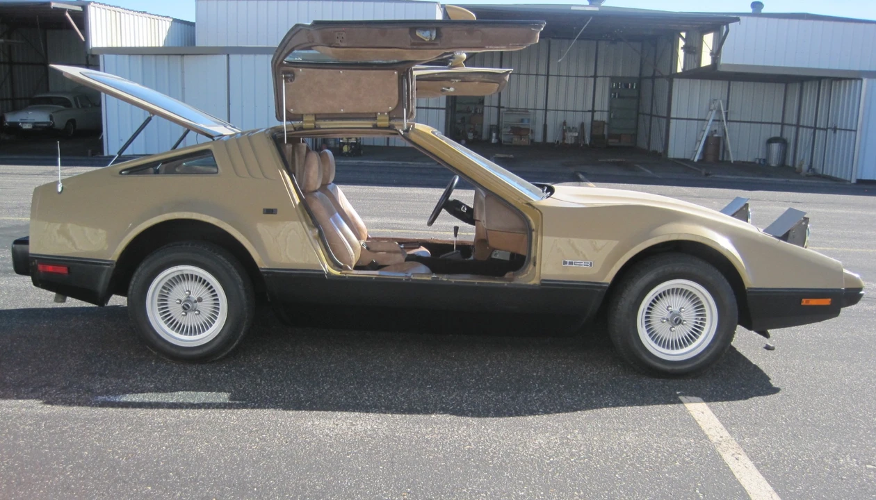 1975 Bricklin SV-1 - Image 5 of 31