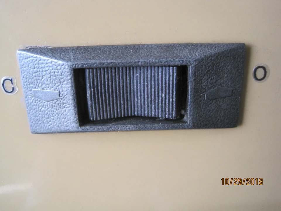1975 Bricklin SV-1 - Image 25 of 31
