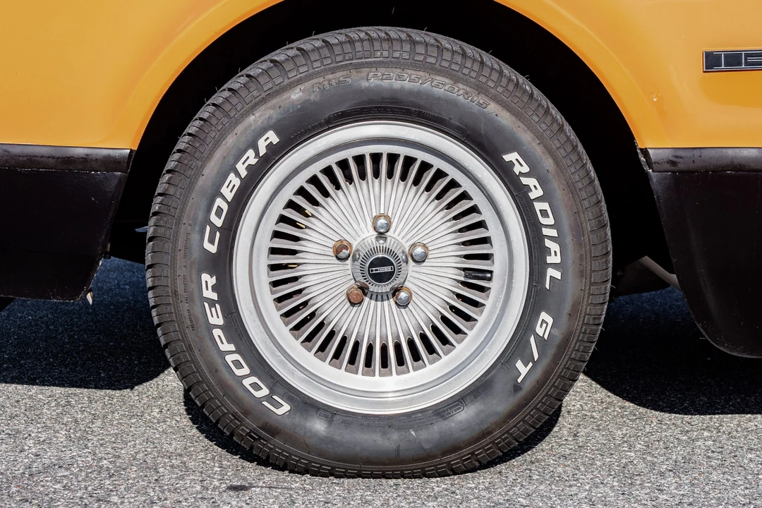 1975 Bricklin SV-1 - Image 28 of 31